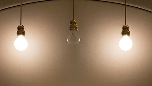 سوسو زدن لامپ‌های کم مصرف